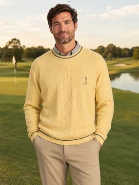 Classic Yellow Cable Knit Crewneck Golfing Sweater size Large